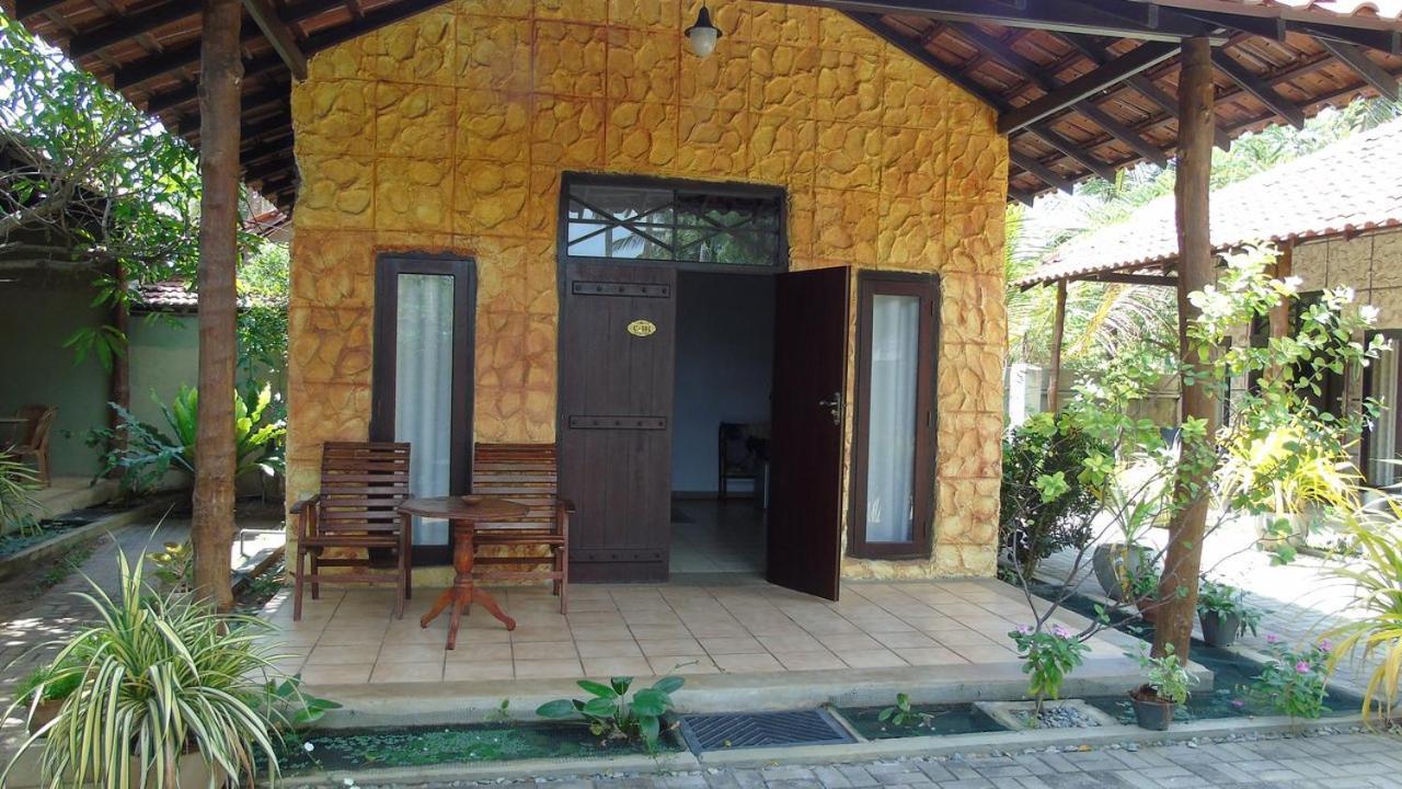 Maple Leaf Hotel Negombo Ngoại thất bức ảnh